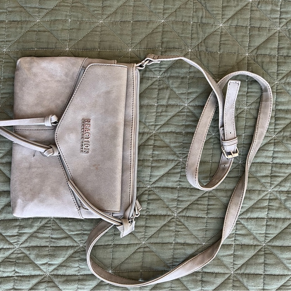 Women's Cream Crossbody Bag